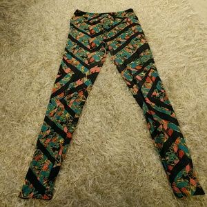 OS LLR floral and geometric pattern leggings